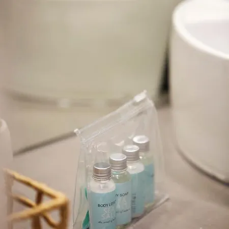 Chrissula Homeleader Apartament