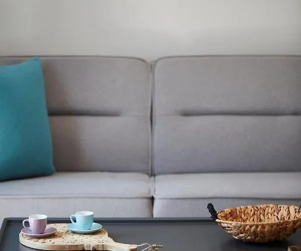 公寓 Chrissula Homeleader